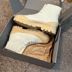 Only worn once! Chic canvas boots. Perfect for spring.